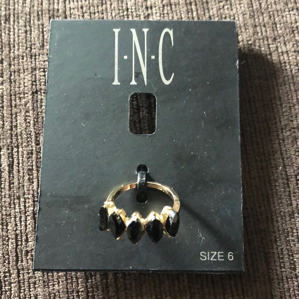 Inc ring size 6